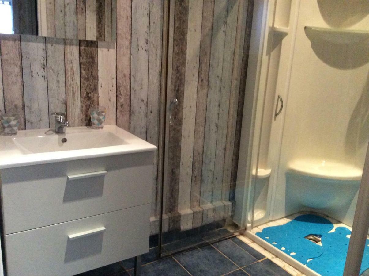Appartement Vert, Compreignac מראה חיצוני תמונה