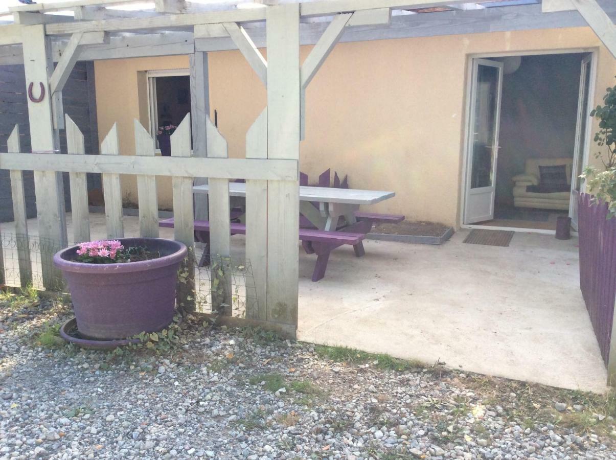 Appartement Vert, Compreignac מראה חיצוני תמונה
