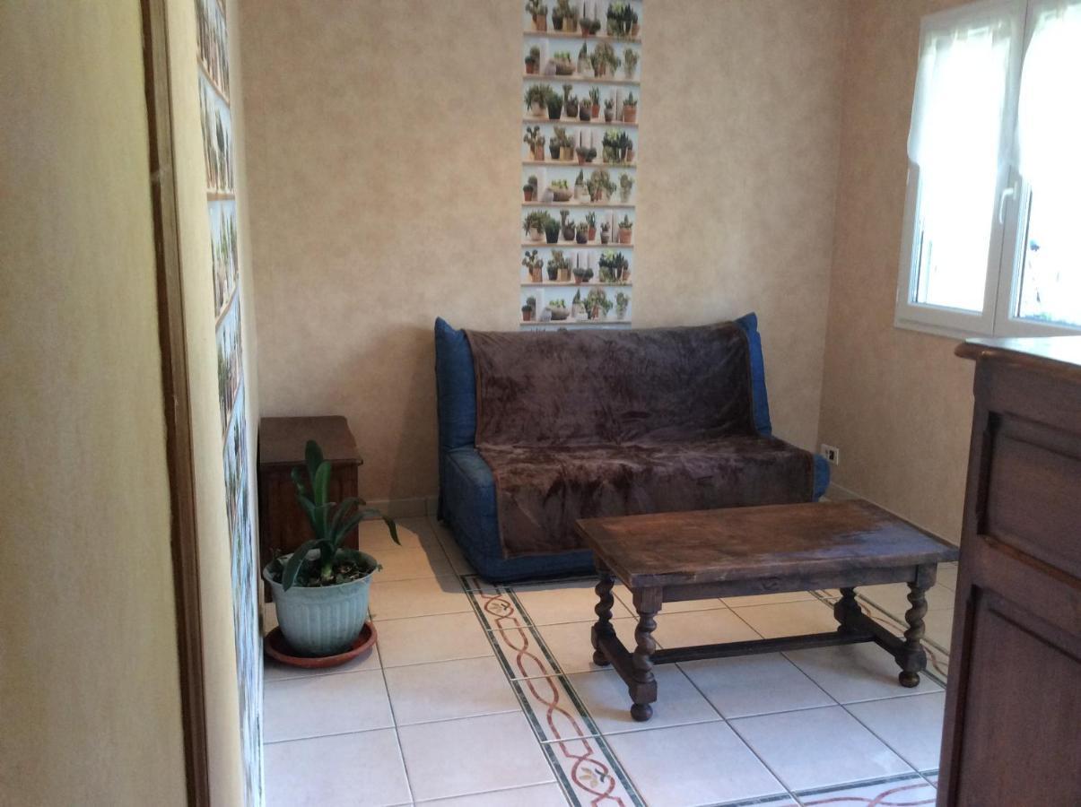 Appartement Vert, Compreignac מראה חיצוני תמונה